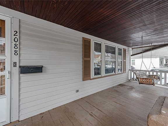 2nd image of 2088 Clarence Ave