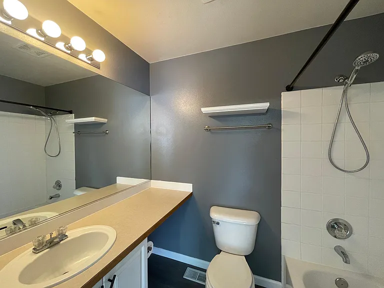 9595 Long Point Ln NW — Photo 15