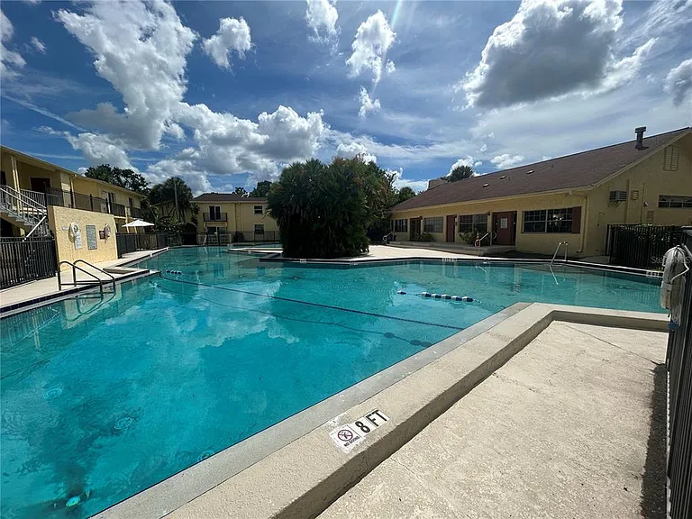 7502 Bolanos Ct — Photo 4