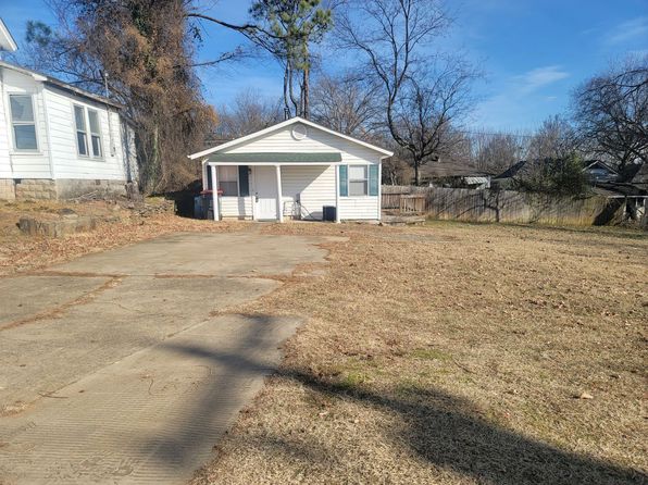 216 Fayetteville St