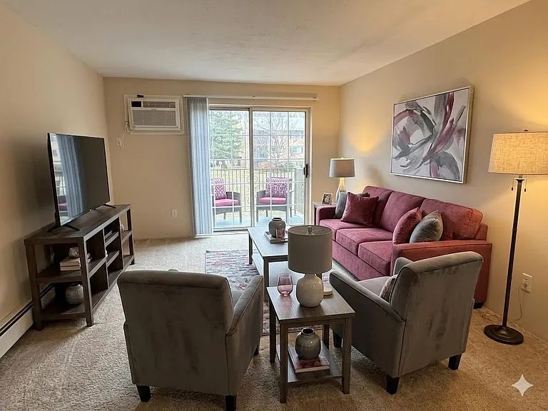 383 Huse Rd #35 — Photo 15