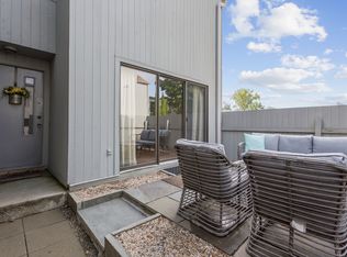 10 Sandlewood Ln #10, Ridgefield, CT 06877