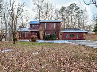 129 Lauer Ln, Caryville, TN 37714