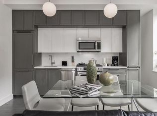 416 W 52nd St APT 417, New York, NY
