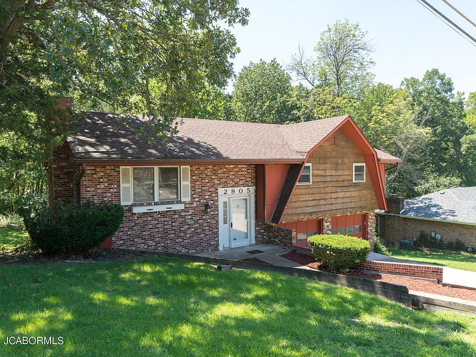 1st image of 2905 Sue Dr