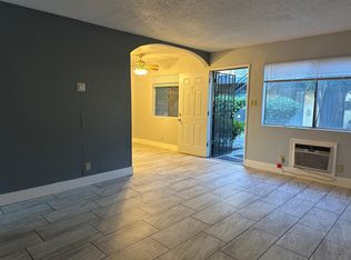 3687 N Cedar Ave #C, Fresno, CA 93726