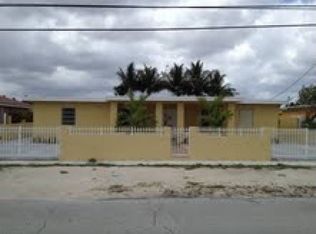 2930 SW 76th Ave, Miami, FL 33155