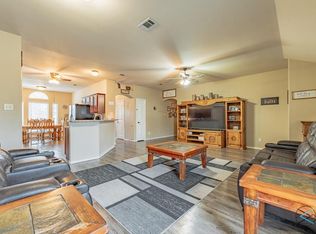 312 Masthead Rd, Gun Barrel City, TX 75156