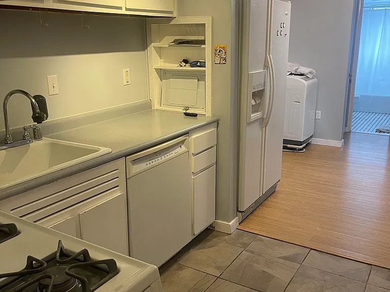 4423 Romlon St #102 — Photo 7