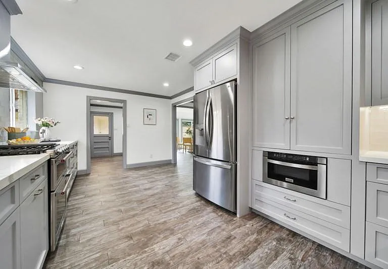 10042 Briar Forest Dr — Photo 21