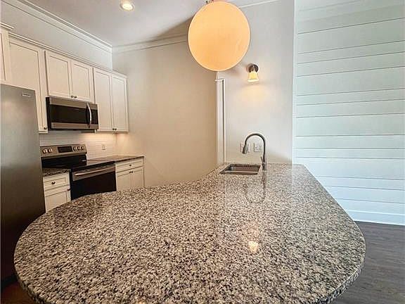 3rd image of 400 Ocean Blvd #2102
