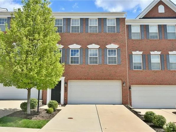 840 Highpointe Cir, Pittsburgh, PA 15220