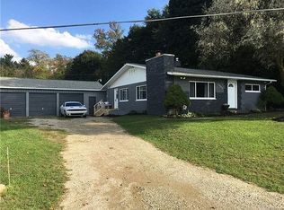16203 Park Lake Rd, East Lansing, MI 48823
