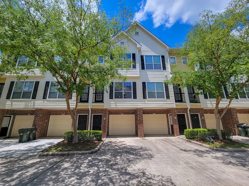 9200 Westheimer Rd #305