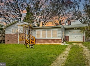 98 Spring Valley Dr, Annapolis, MD 21403