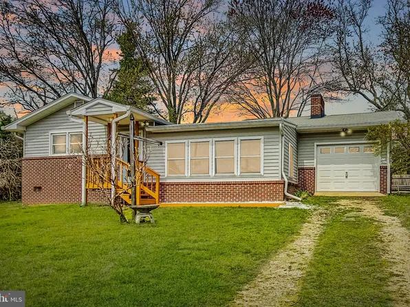 98 Spring Valley Dr, Annapolis, MD 21403