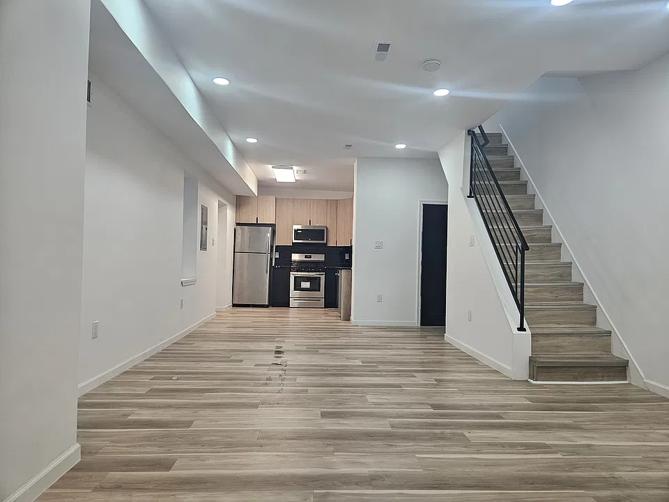 Dining room!