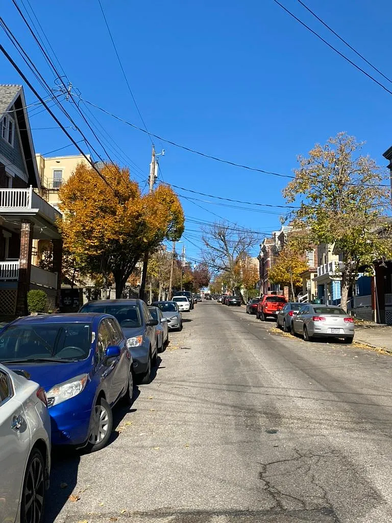 4 bed, $2,840 — Photo 2