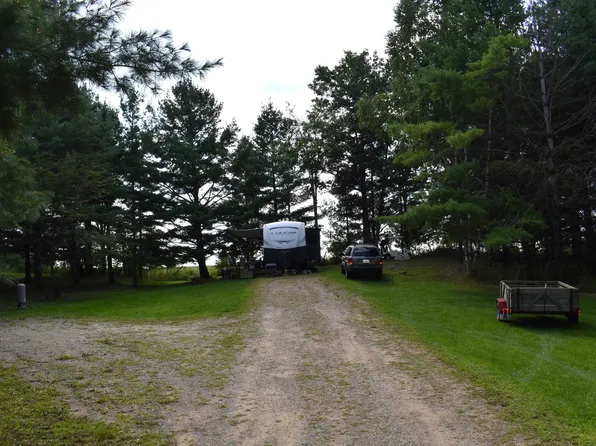 5357 Avebury Way, Gladwin, MI 48624