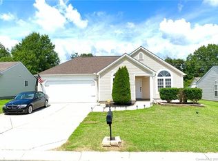 3800 Nuthatch Dr, Indian Trail, NC 28079