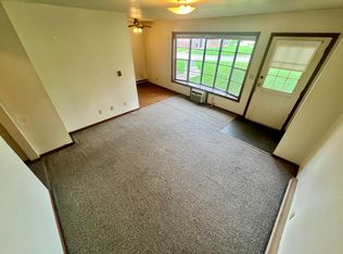 400 N Westridge Dr #C-2, Carbondale, IL 62901