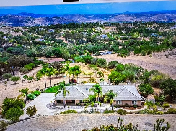 3676 Alta Vista Dr, Fallbrook, CA 92028
