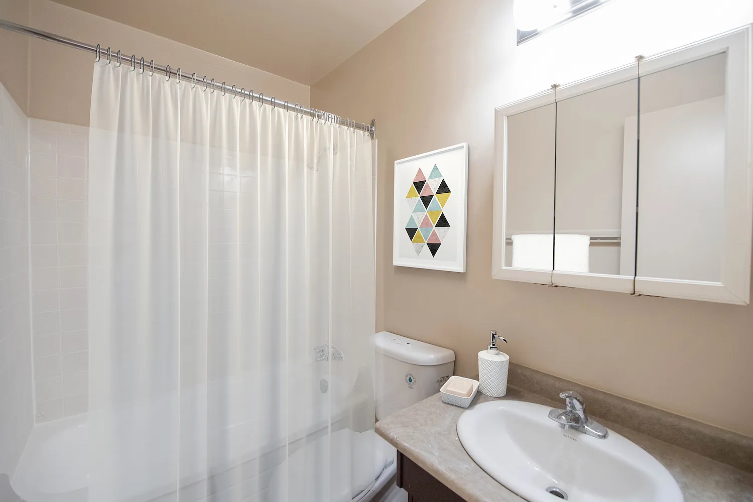 Partridge Manor — Photo 4
