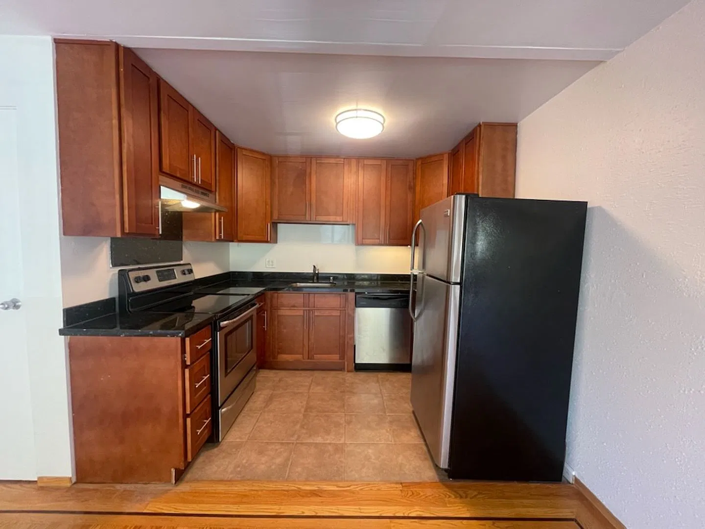 PM0545 — Photo 2