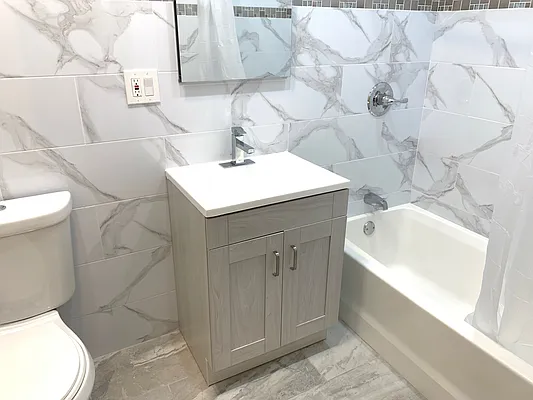 Rented by Capri Jet Realty Corp | media 4