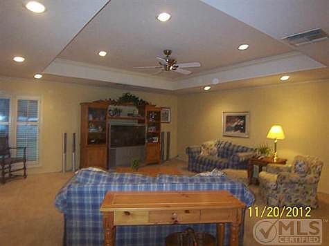3rd image of 2415 Merrimac Dr