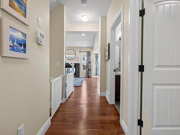 4th image of 17163 47th St NW