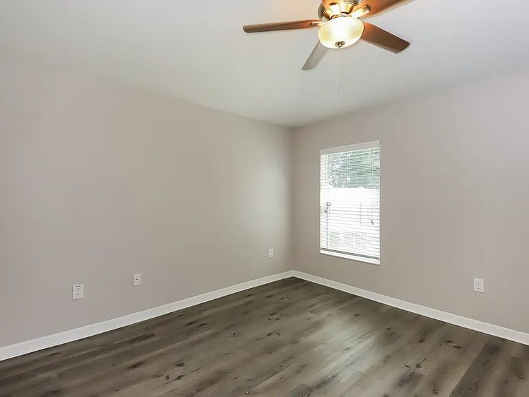 7338 Lumber Port Dr — Photo 8