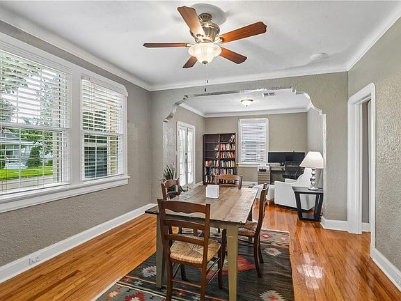 5th image of 129 Harding St