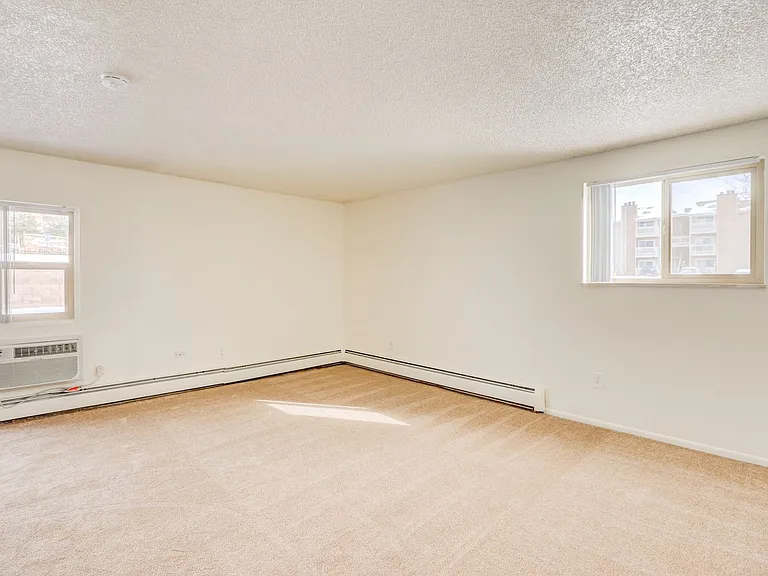 Ralston Park Apartments — Photo 42