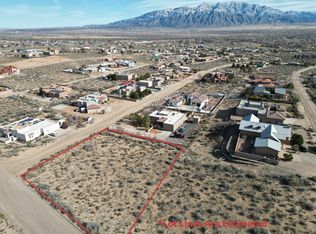 5700 Rio Oso Rd NE, Rio Rancho, NM 87144