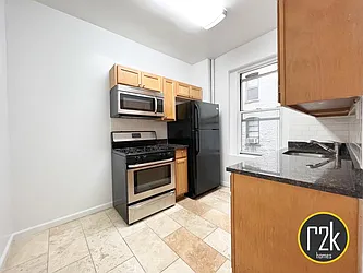 Rented by Realty 2000 Corp