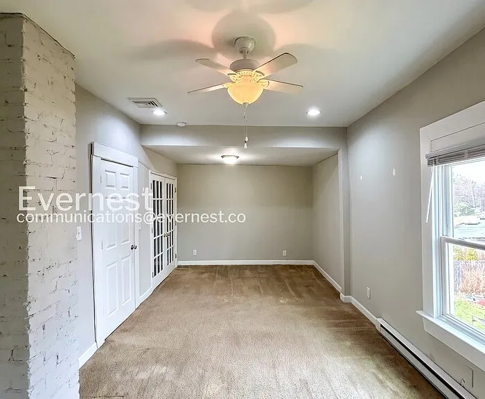 1304 Oakwood Ave — Photo 11