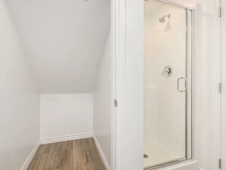 25 Barbara Ln #31 — Photo 32