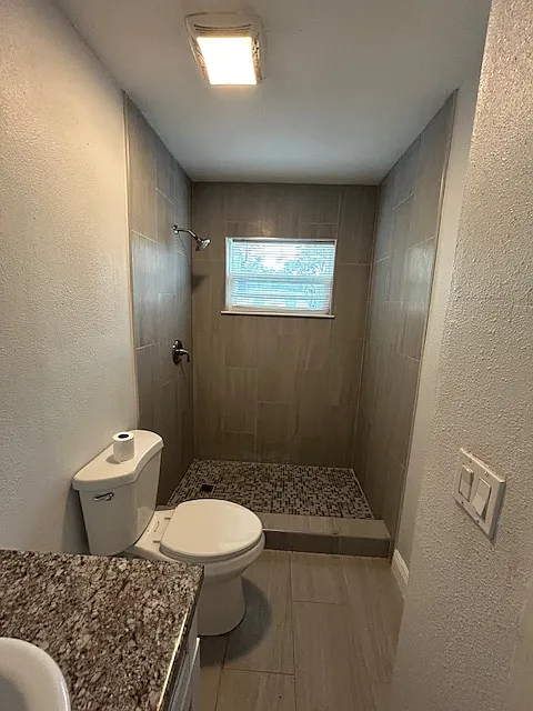 2 bed, 700 sqft, $1,600 — Photo 3