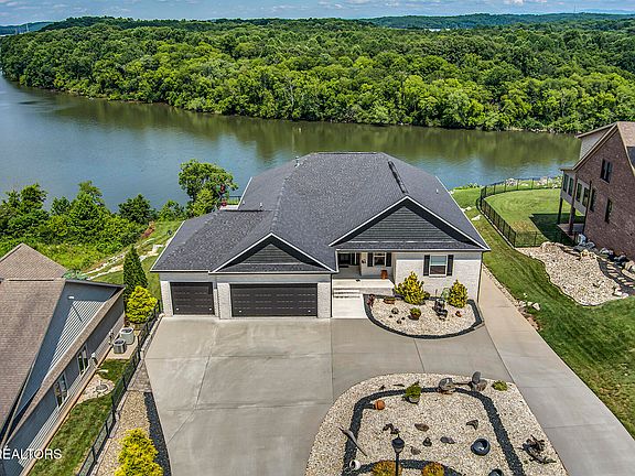 2nd image of 205 Waters Edge Way