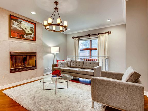 4th image of 2213 W Wabansia Ave APT 1B