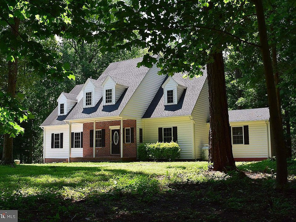 2nd image of 800 Knights Ct
