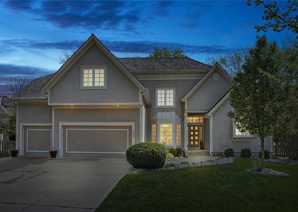 1st image of 7905 NW Birch Ln