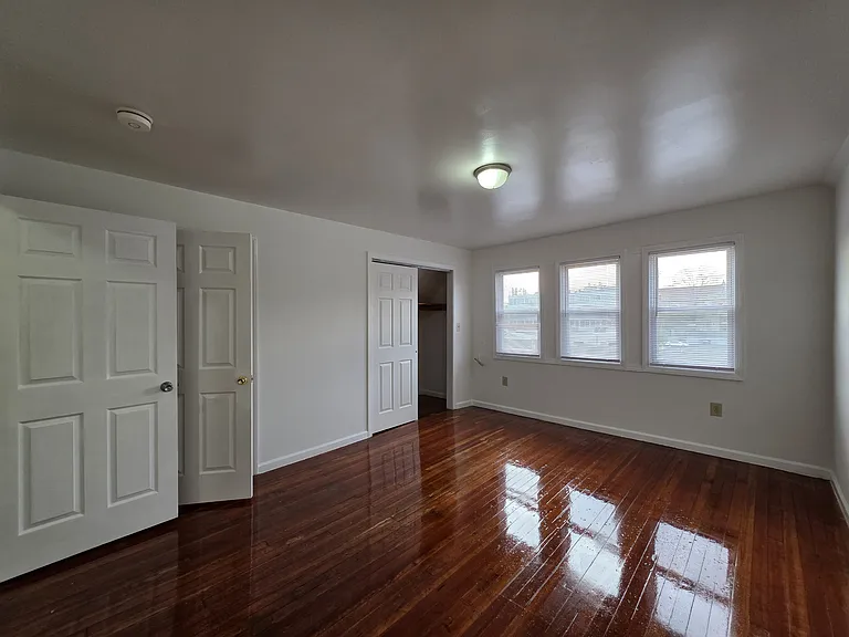 269 Norton St #3A — Photo 10