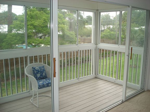 5th image of 14661 Seminole Trl