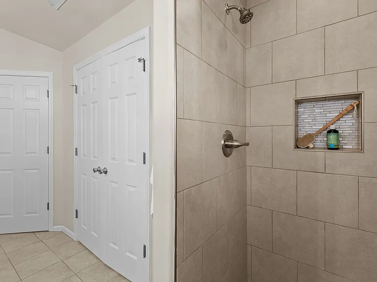 9518 3rd Bay St #112 — Photo 22