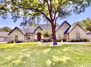 9407 S Longwood Dr, Granbury, TX 76049