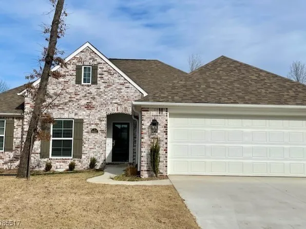 8407 McLaren Dr, Fort Smith, AR 72916