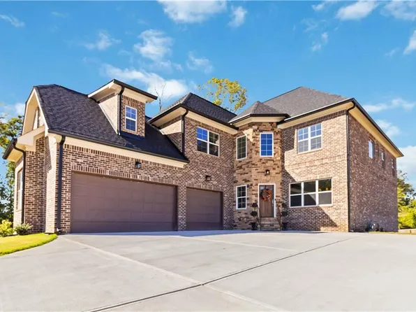 411 Katy Pl, Atlanta, GA 30349