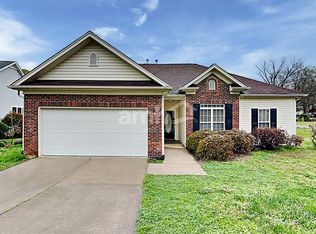 19504 Tryon St, Cornelius, NC 28031